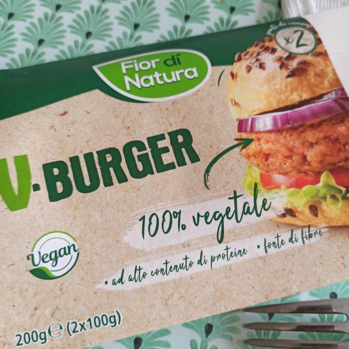 photo of Fior di Natura V-Burger shared by @cicco on  12 Jul 2021 - review