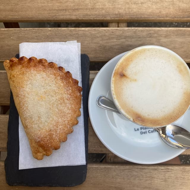Photo of the dish “sfoglia alla crema di riso e cappuccio di avena”