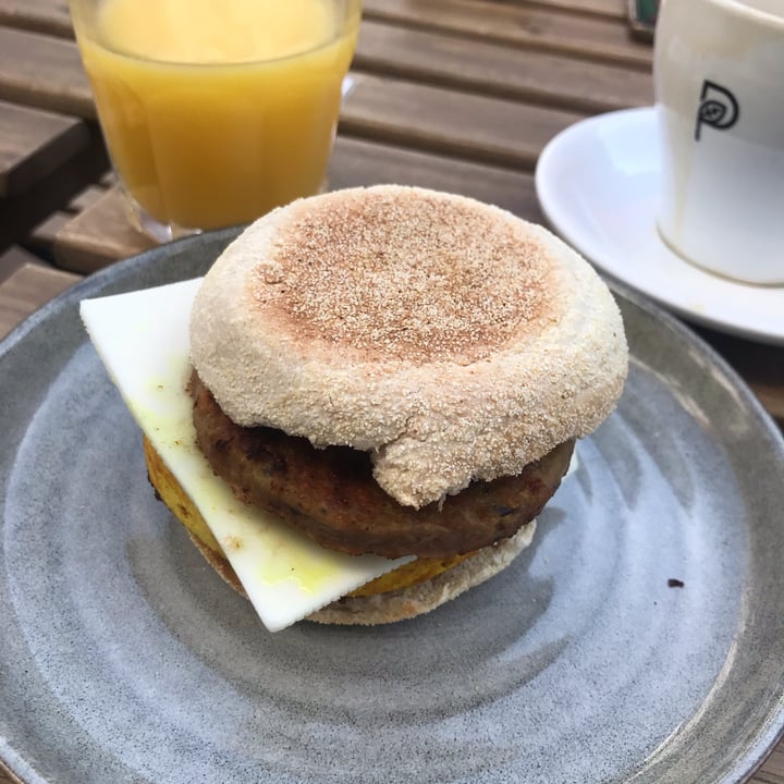 photo of Potts Coffee Sausage & ‘egg’ Muffin shared by @mollyjane on  01 Apr 2022 - review