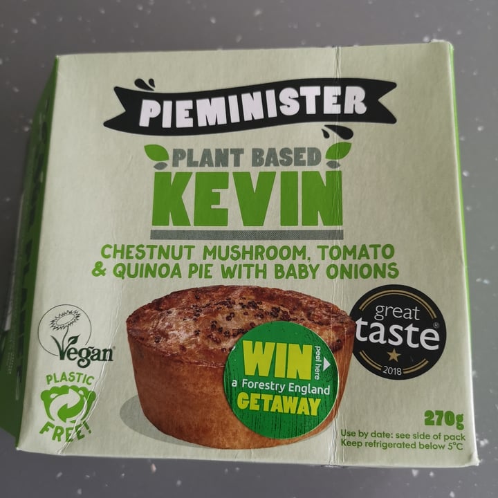 photo of Pieminister Plant Based Kevin Chestnut Mushroom, Tomato & Quinoa Pie With Baby Onions shared by @andrewrunner on  03 Jul 2021 - review