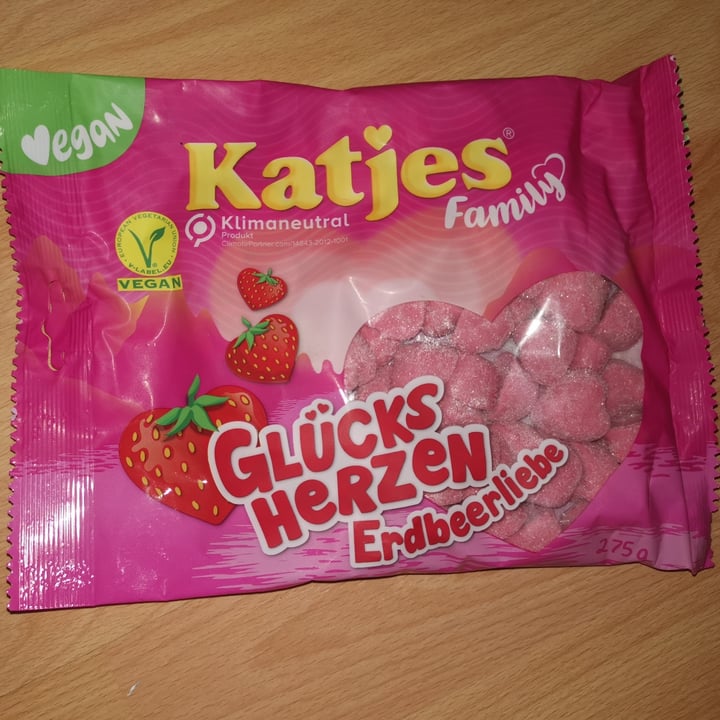 review photo of Katjes Glücksherzen Erdbeerliebe shared by @veganultrarunner68 on 19 May 2022 - review