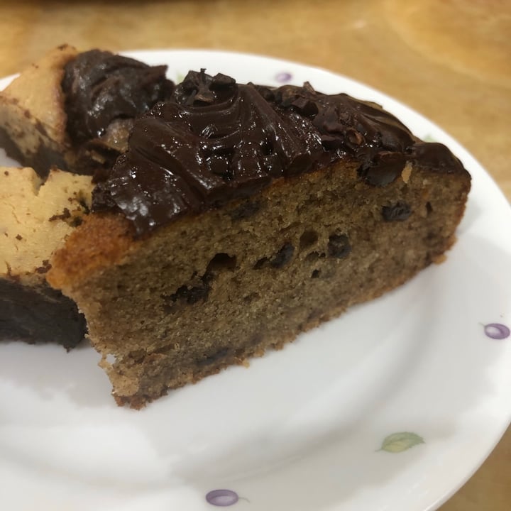photo of WellSmoocht chocolate banana cake shared by @alyrauff on  22 Apr 2020 - review