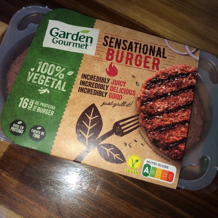 review photo of Garden Gourmet Sensational Burger shared by @lolabllsr on 08 Sep 2020 - review