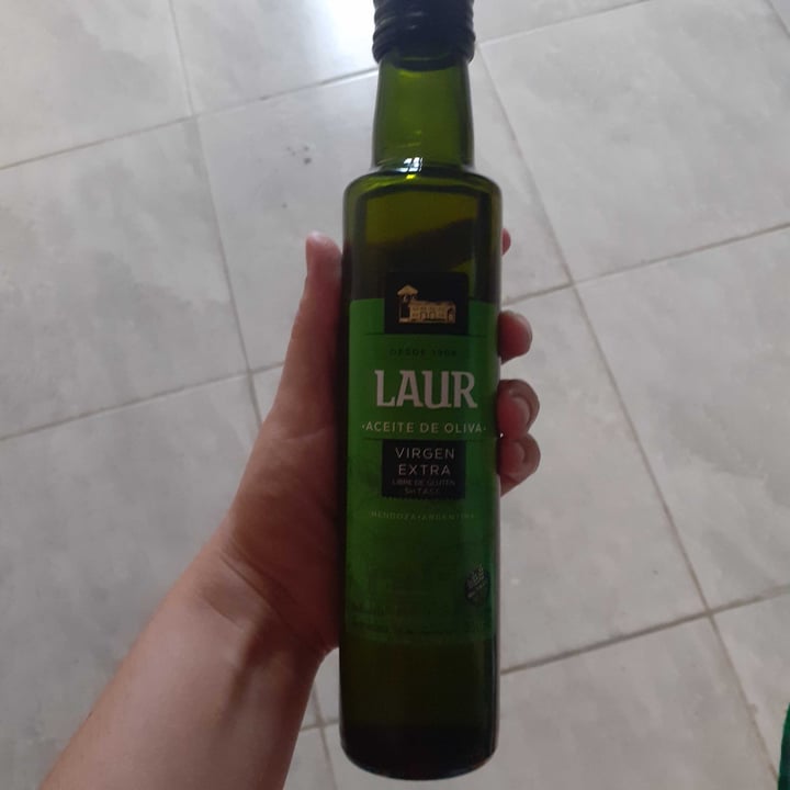 photo of Laur Aceite de oliva Virgen Extra shared by @cecicloss on  29 Jan 2021 - review