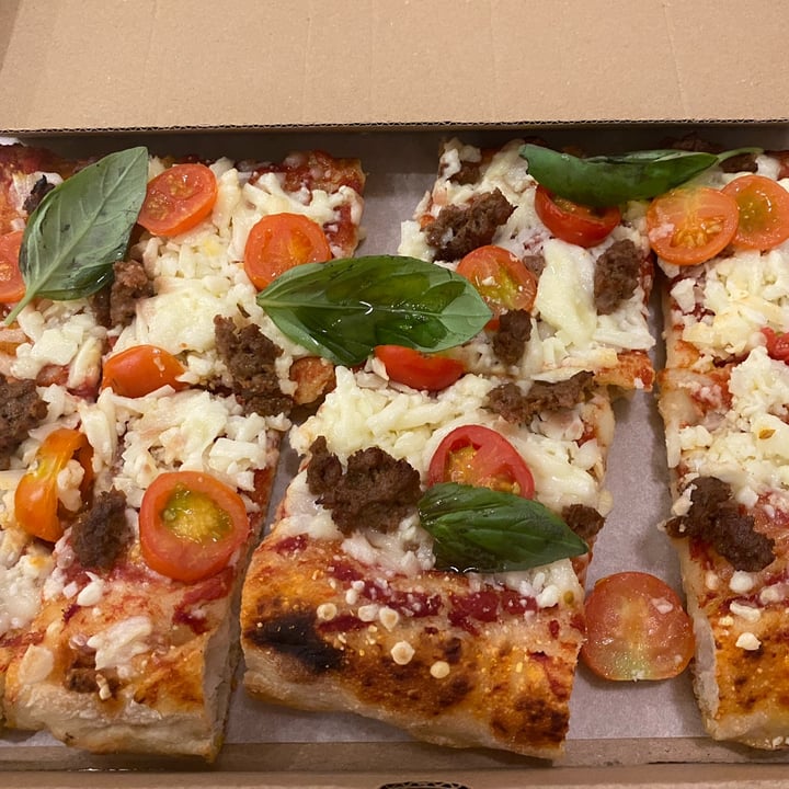 photo of Bada Bing Pizza Hipster shared by @danielallocco on  14 Oct 2022 - review