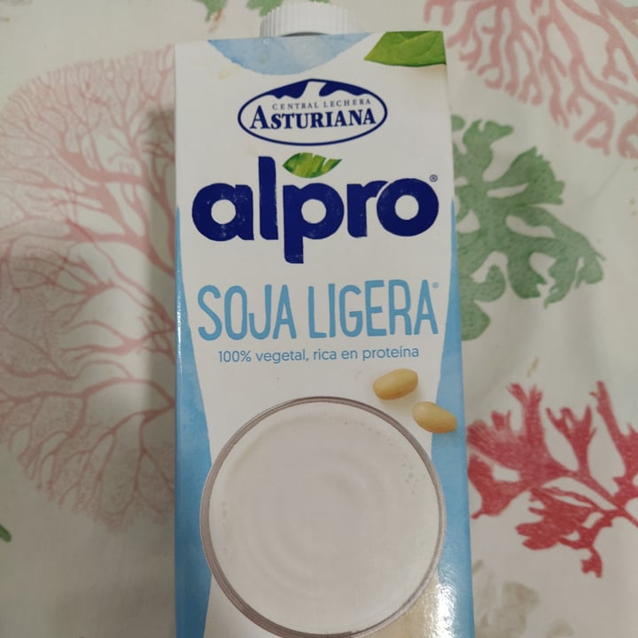 photo of Alpro Leche de Soja Ligera shared by @marta99 on  05 Nov 2020 - review