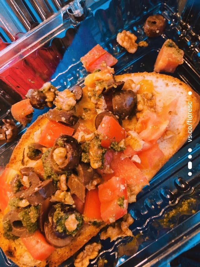 「Bruschetta Vegana」の料理の写真