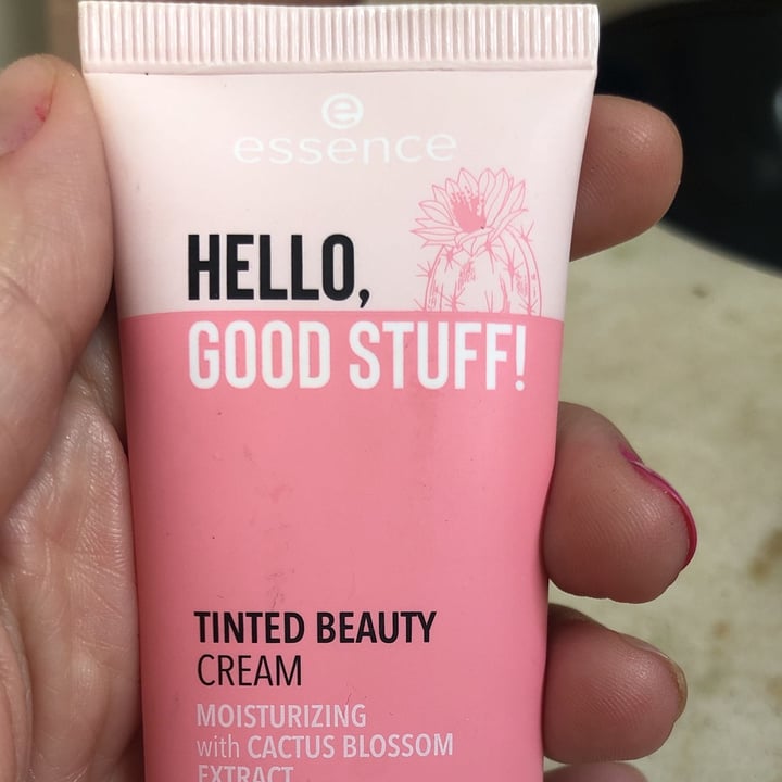 review photo of Essence Hello Good Stuff Tinted Beauty Cream shared by @lyra-belacque on 11 May 2022 - review