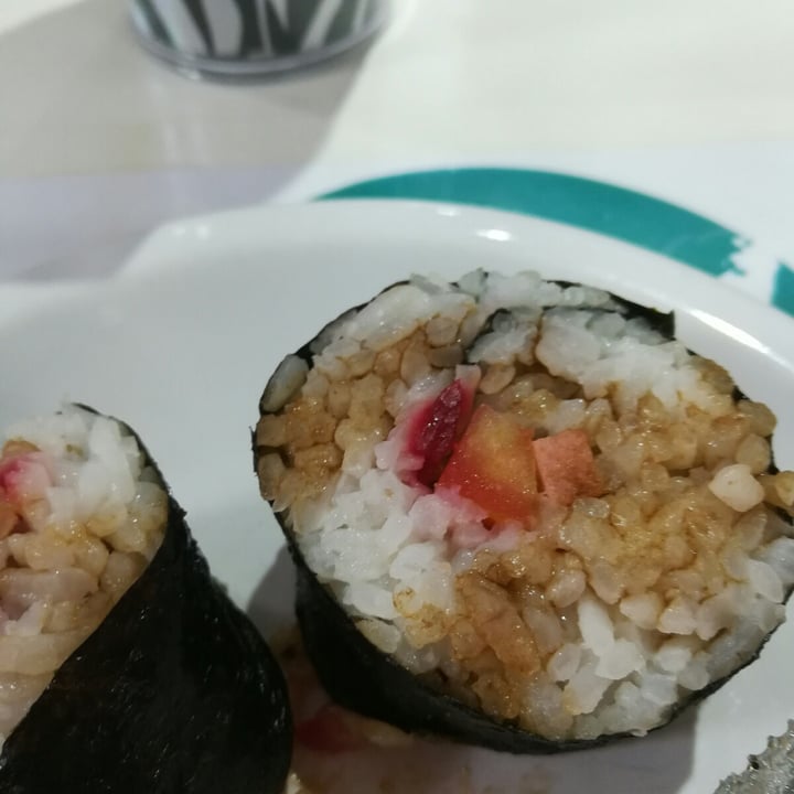 photo of Un Nuevo Amanecer Sushi Vegano shared by @danyr0x on  20 Nov 2020 - review