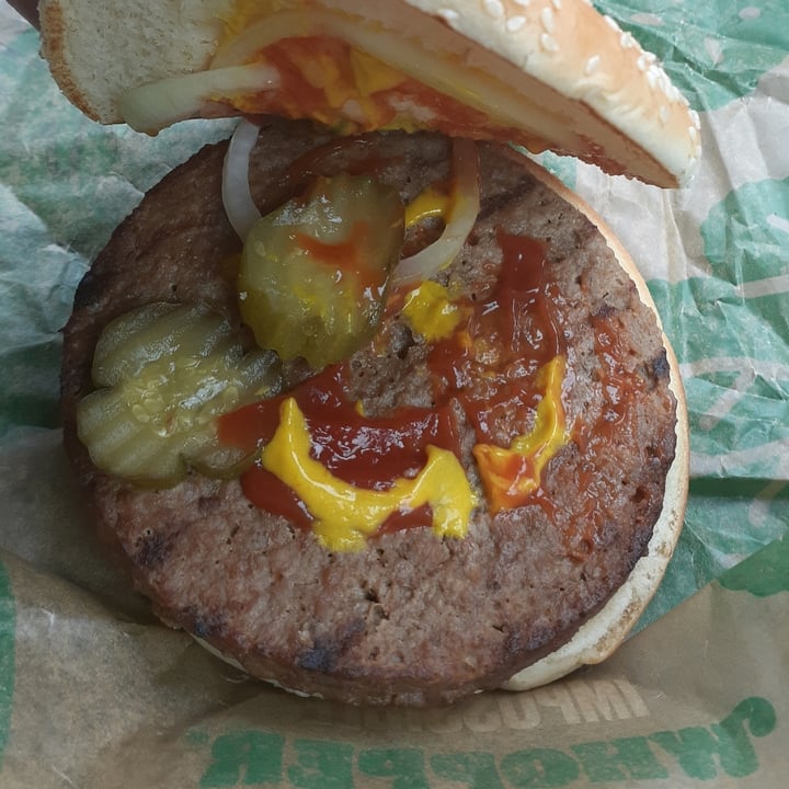 photo of burger king King Impossible Burger shared by @heartartichokehearts on  13 Jul 2022 - review