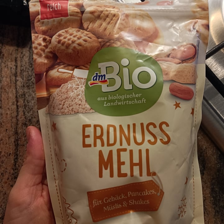 photo of dmBio Peanut Flour shared by @vpettini on  29 Nov 2021 - review