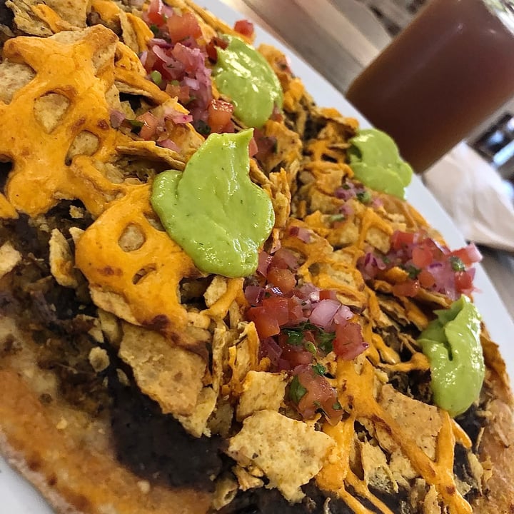 review photo of De Raíz Cocina Café Pizza mexicana shared by @dga on 23 Nov 2021 - review