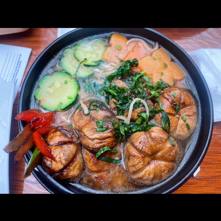 review photo of Noe Sushi Bar Ramen shared by @paumila on 29 Apr 2022 - review