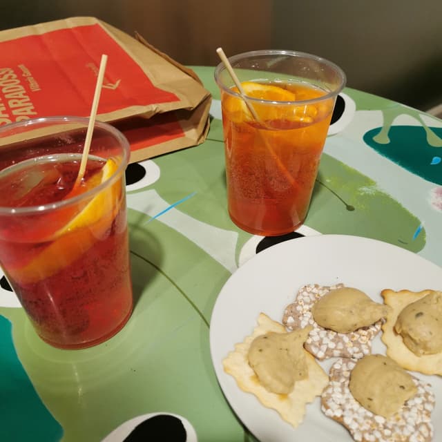 菜肴“aperitivo”的照片