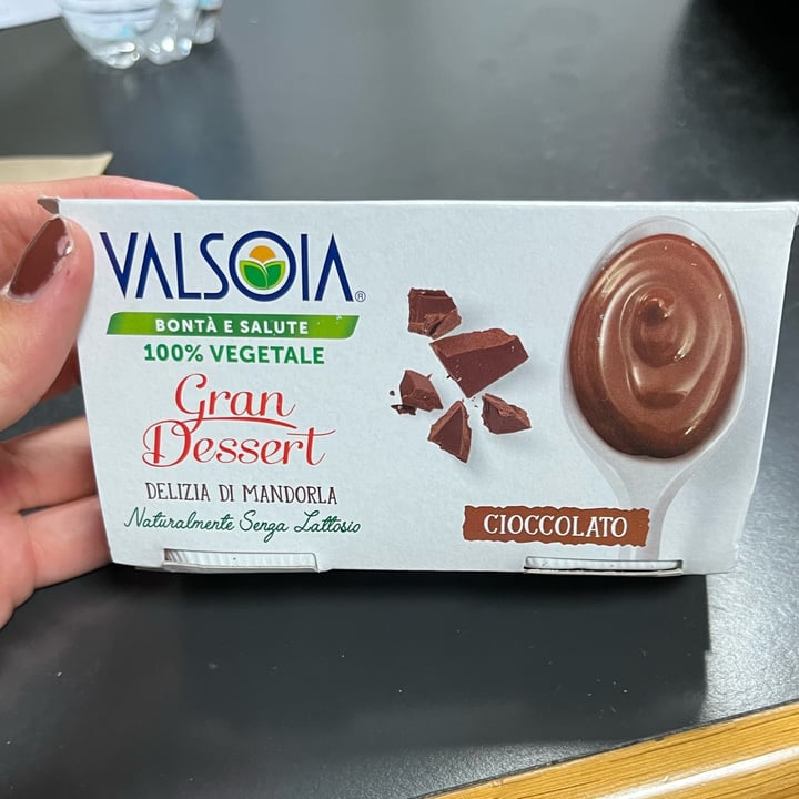 photo of Valsoia Delizia gran dessert cioccolato shared by @giuliettaveg on  26 Aug 2022 - review