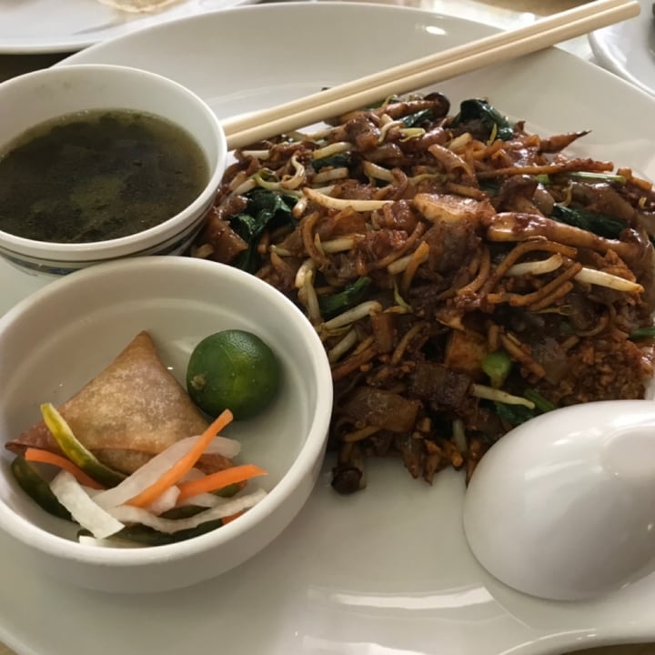 photo of Loving Hut Lh Char Kway Teow Set shared by @piggy-egg on  03 Apr 2021 - review