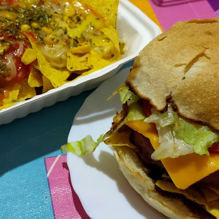 photo of Vegan Queen Hamburguesa shared by @sykoaixa on  15 Jun 2020 - review