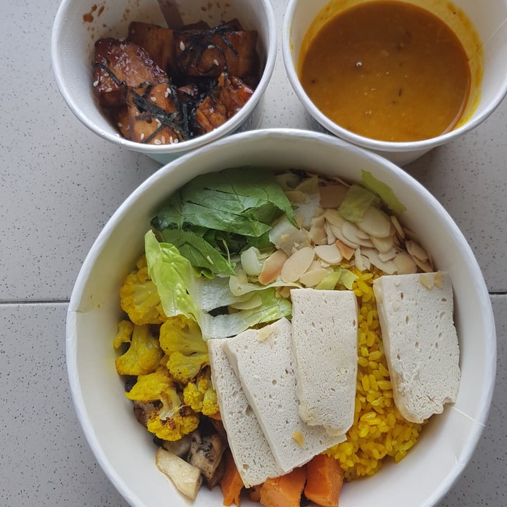 review photo of La Juiceria Superfoods Signature Protein Power Bowl shared by @spveg on 31 Jan 2022 - review