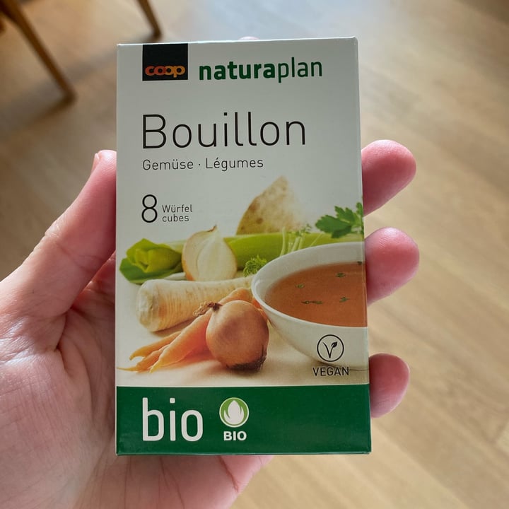 photo of Coop naturaplan Bouillon shared by @bethzi82 on  16 Apr 2022 - review