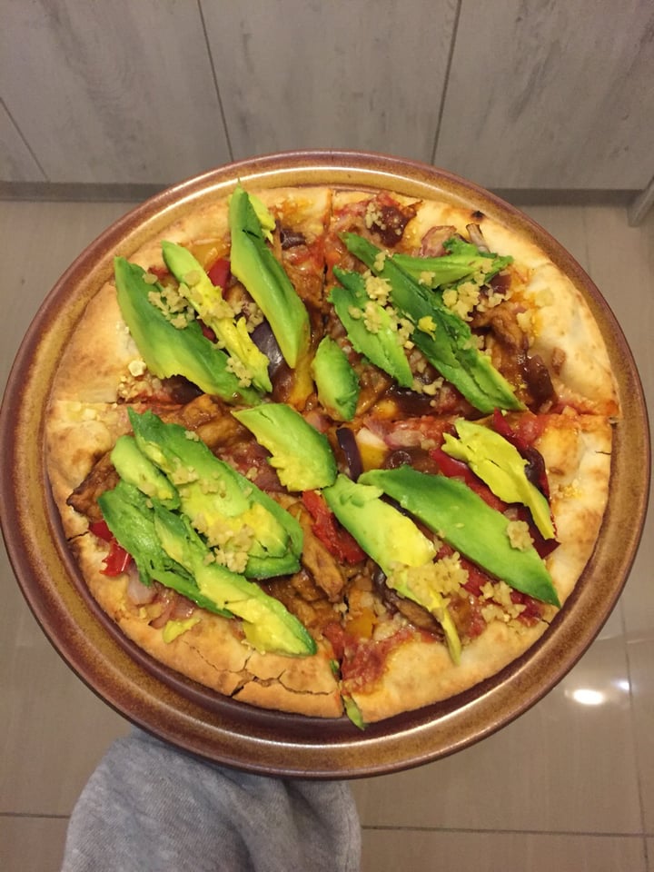 photo of Fry's Family Food Smoky BBQ Wood Fired Pizza shared by @nickyvou on  26 Mar 2020 - review