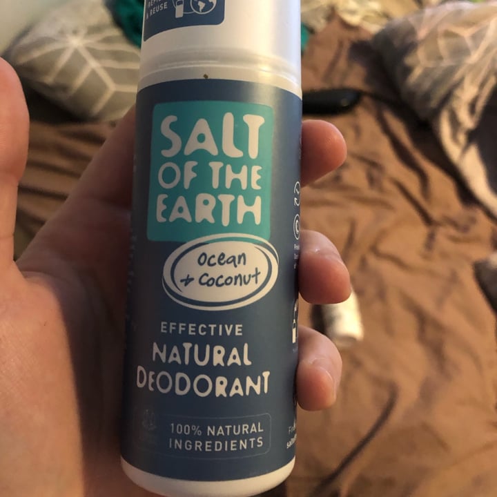photo of Salt of the Earth Effective natural deodorant ocean & coconut shared by @rhiannondiamxnd on  24 Oct 2021 - review