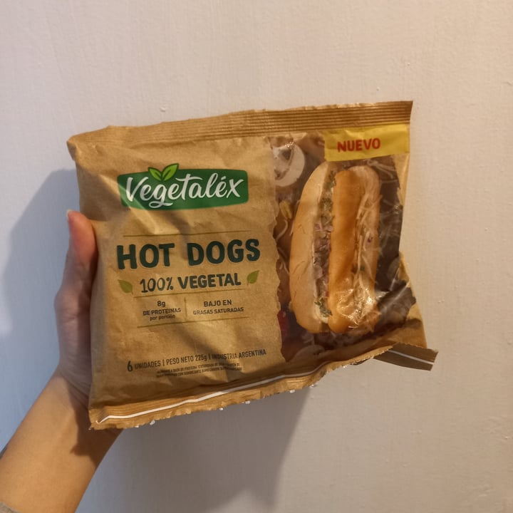 photo of Vegetalex Hot dogs 100% Vegetal shared by @chuequita on  01 Jul 2022 - review