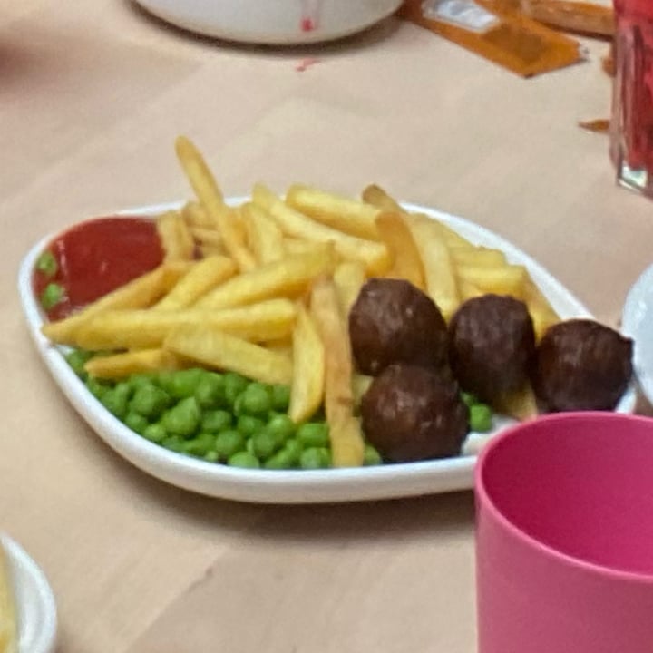 photo of IKEA Croydon Kids plant balls shared by @plantfaced on  27 Feb 2022 - review