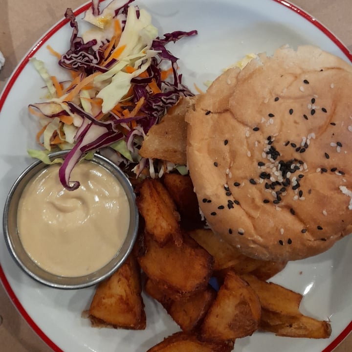 review photo of Gordo Vegano Hamburguesa Gordo Vacon shared by @luciasar on 25 Oct 2022 - review