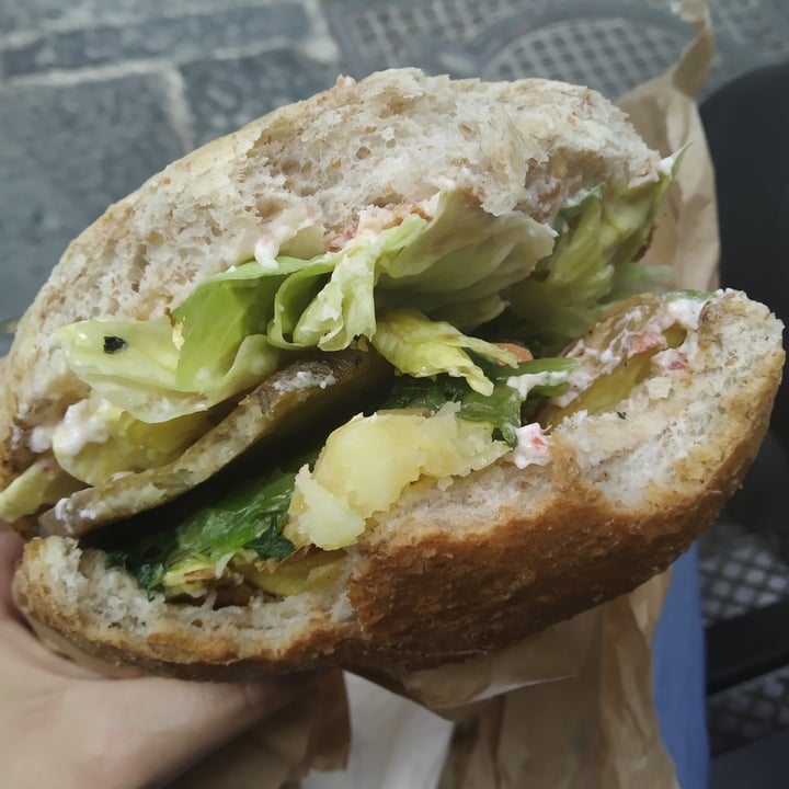 photo of Officina Vegana Panini shared by @manuveg on  24 Jun 2021 - review