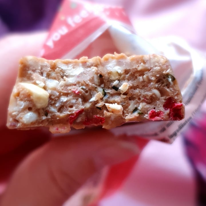 photo of Nucao Raspberry Crisp shared by @bluedragonbee on  28 Jun 2021 - review