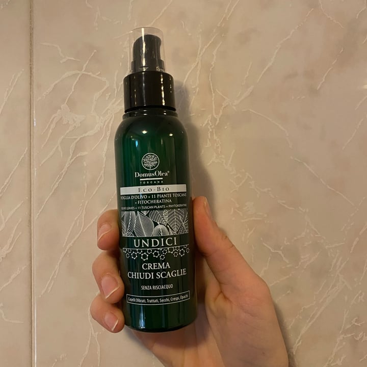 photo of Domus Olea Balsamo Spray Chiudi Scaglie shared by @eliscendiaterra on  27 Apr 2022 - review