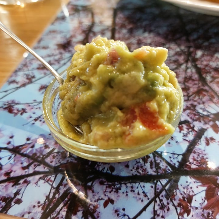 photo of Fonderia Gastro Bistrot Guacamole shared by @wandavetveg on  09 Apr 2022 - review