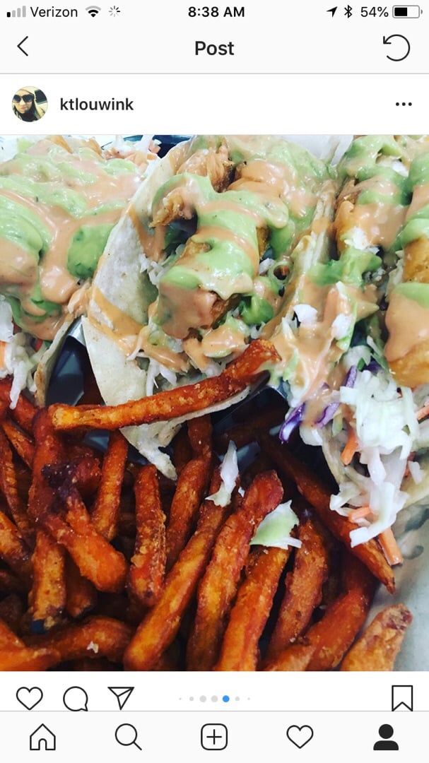 photo of The Modern Vegan Fish tacos with sweet potato fries shared by @katiewink on  05 Aug 2018 - review