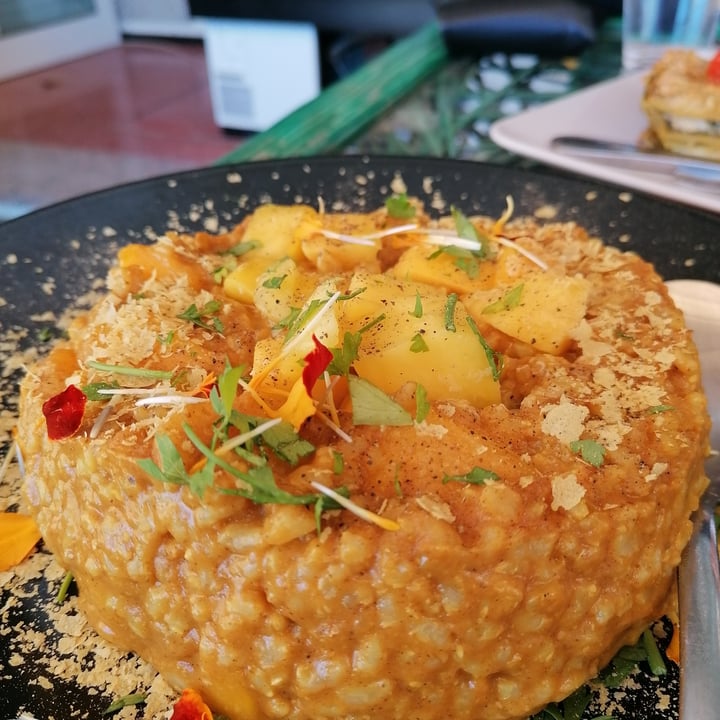 photo of Samelo Veg Risotto de curry y mango shared by @goveganleti on  06 Dec 2021 - review