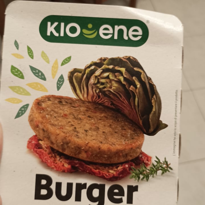 photo of Kioene Burger ai carciofi e pomodori secchi shared by @giuliaaf on  06 Aug 2022 - review