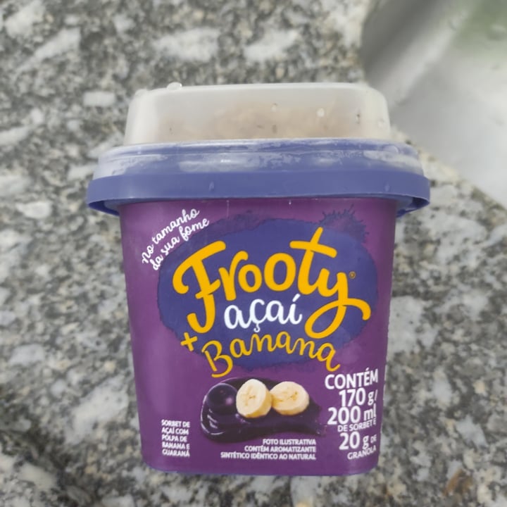 review photo of Frooty Açaí com Banana shared by @juliaguirardelli on 21 Nov 2021 - review