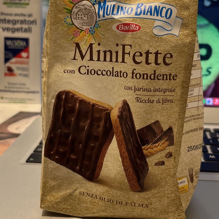 review photo of Mulino Bianco Mini Fette Con Cioccolato Fondente shared by @symarcelli on 02 May 2022 - review
