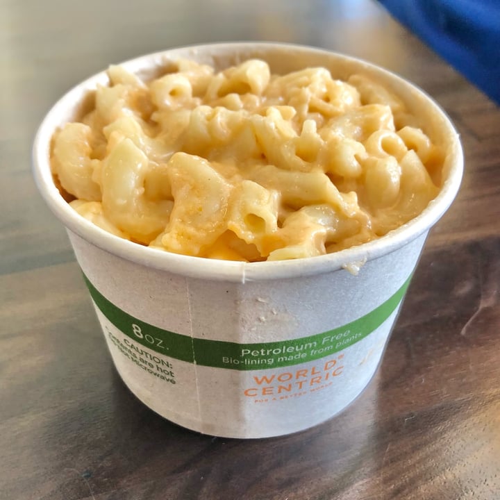 photo of Herbie Butcher's Fried Chicken Macaroni And Cheese shared by @nrippe1 on  09 Jul 2022 - review