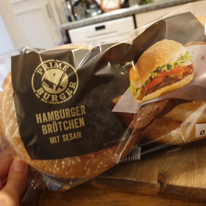 review photo of Prime Burger Hamburger Brötchen Mit Sesam shared by @taroony on 01 Feb 2022 - review