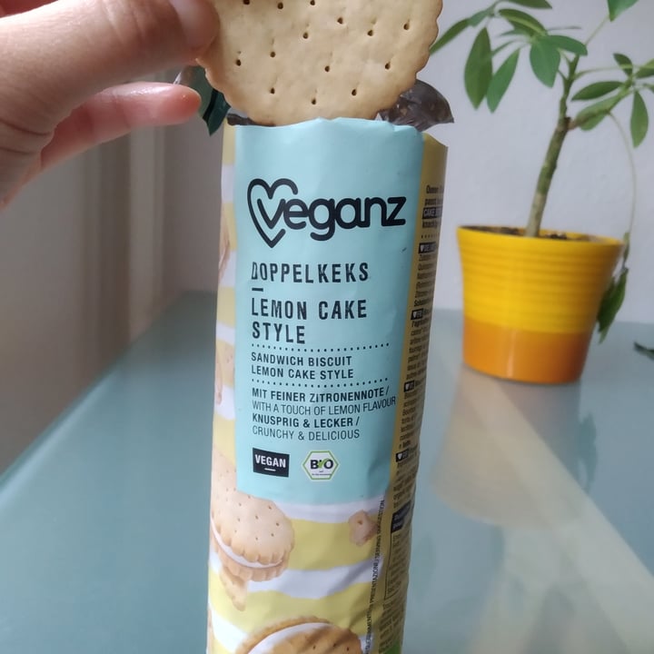 photo of Veganz Doppelkeks Lemon Cake Style shared by @demarch on  28 Feb 2021 - review