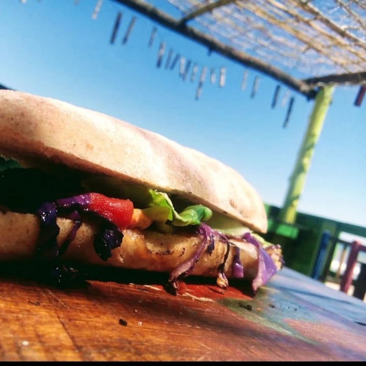 photo of Raíces Verdes Sándwich Hummus shared by @yamilamachuca on  26 Nov 2021 - review