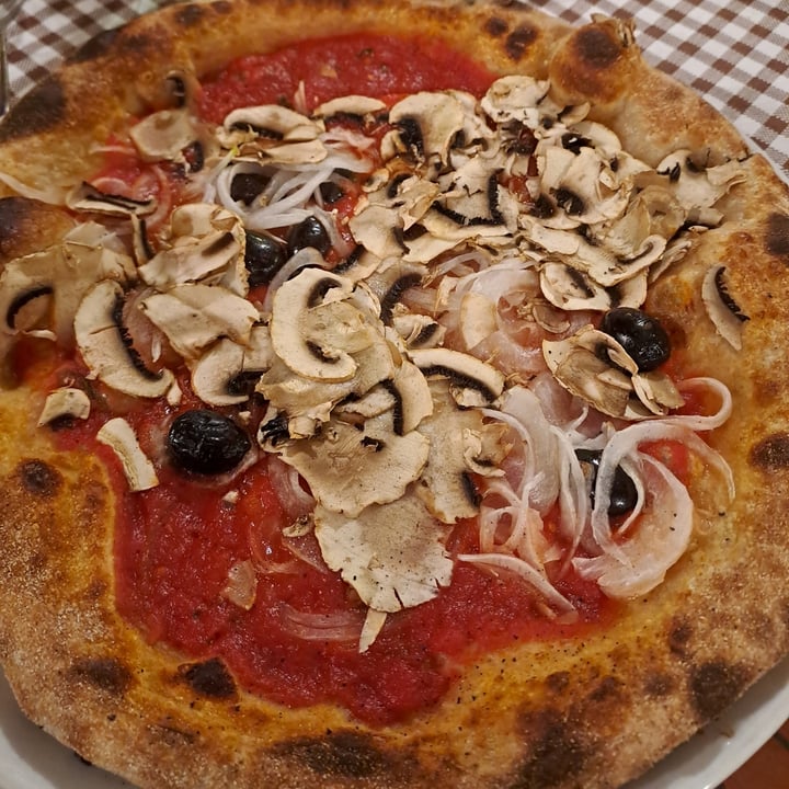 photo of Il Baro Pizza shared by @vegantizi on  07 Dec 2022 - review