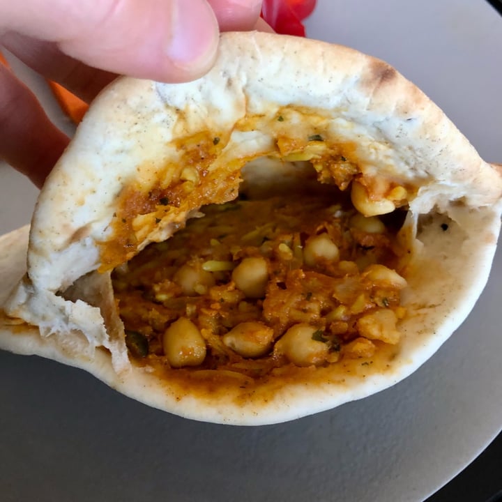 photo of Jake & Nayns’ Chickpea Curry Filled Naan shared by @yourlocalvegan on  17 Mar 2022 - review