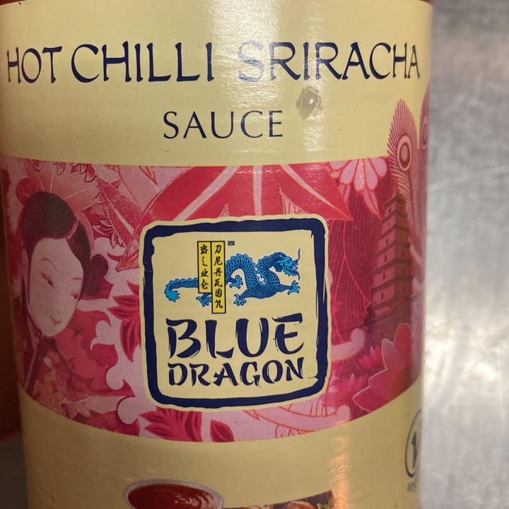 photo of Blue Dragon Thai Hot Chilli Sriracha Sauce shared by @gregud on  21 Oct 2022 - review