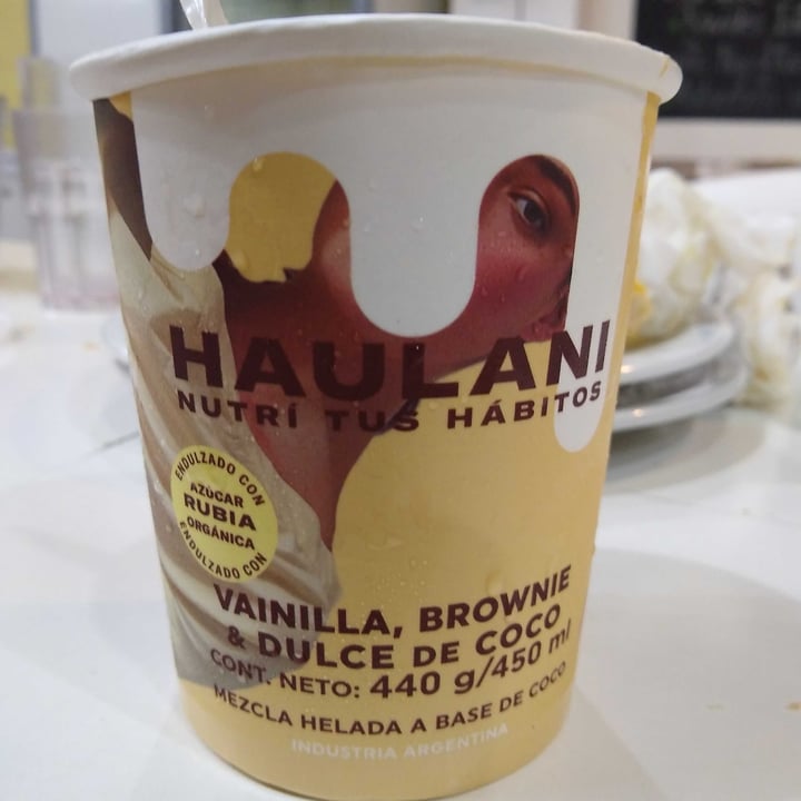 photo of Haulani Helado Vainilla, Brownie y Dulce de coco shared by @leonelvonk on  12 Jan 2022 - review