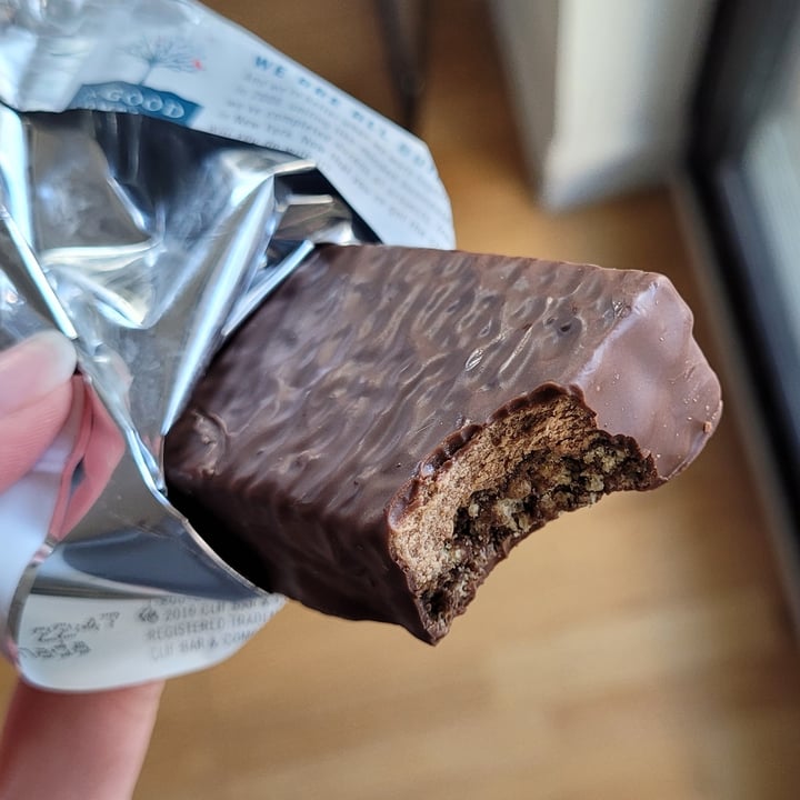 photo of Clif Bar Builders Chocolate Mint Protein Bar shared by @yourfriendjen on  08 Nov 2022 - review