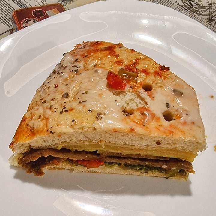 photo of Oh My Veggie Vegan Bakery Pizza Lomo shared by @markoscc on  29 Apr 2021 - review