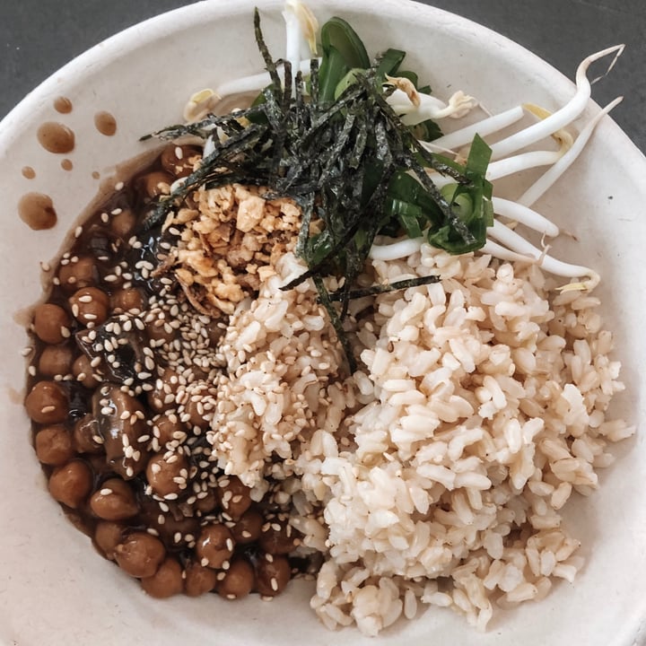 photo of Ha! Poke Chickpea & Mushroom Hot Bowl shared by @patriciapaynter on  15 Sep 2021 - review