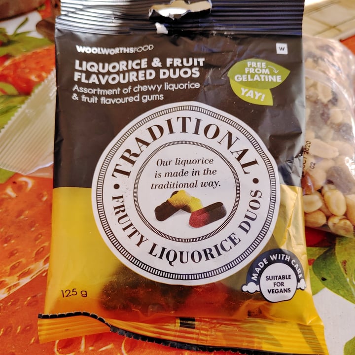 photo of Woolworths Food Liquorice & Fruit Flavoured Duos shared by @katdrax on  10 Aug 2020 - review