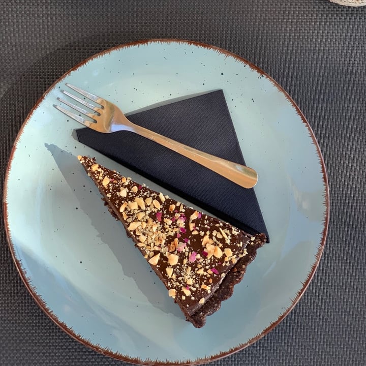 photo of Aurora Raw Vegan Chocolate Tart shared by @arpitha on  22 Jan 2021 - review